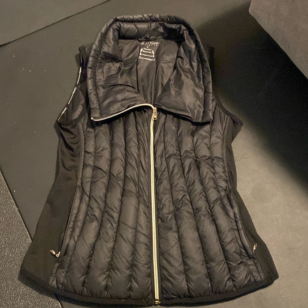 Calvin Klein Performance Puffer Vest